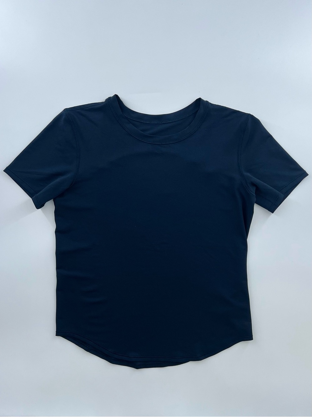 Lululemon High Neck Run and Train Tee Navy Blue Size 2
